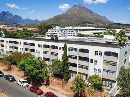 2 Bedroom Apartment in Stellenbosch Central