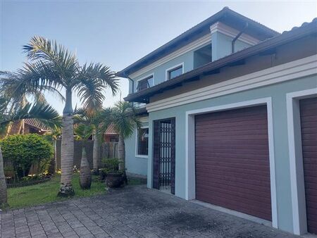 5 Bedroom House in Meer En See