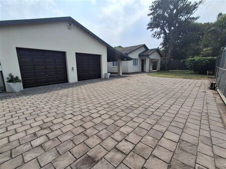 3 Bedroom House in Meer En See