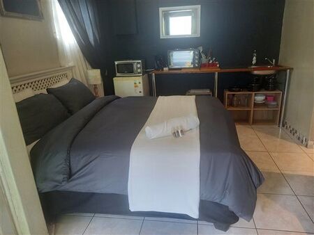 1 Bedroom House in Meer En See