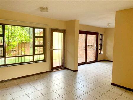 3 Bedroom Duplex in Meer En See