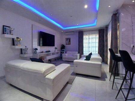 3 Bedroom Duplex in Meer En See