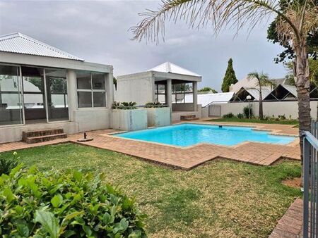 1 Bedroom House in Sandown