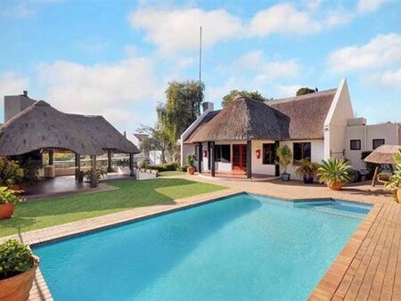 1 Bedroom Apartment in Morningside
