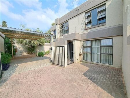 3 Bedroom Apartment in Morningside Manor