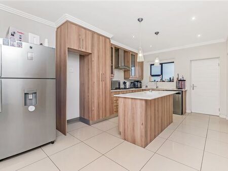 2 Bedroom Apartment in Bryanston