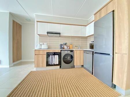 2 Bedroom Apartment in Linbro Park