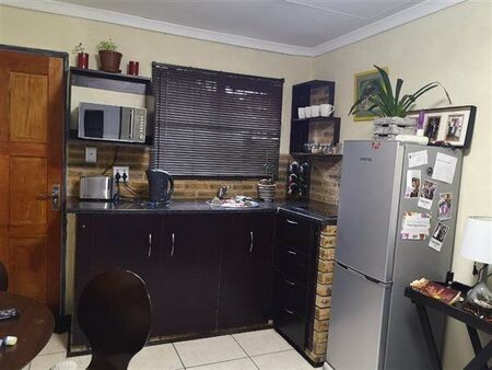 1 Bedroom House in Westdene