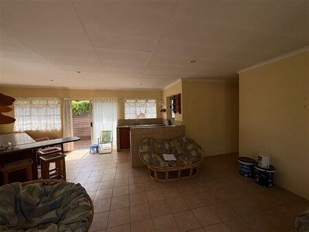 2 Bedroom Flat in Three Rivers