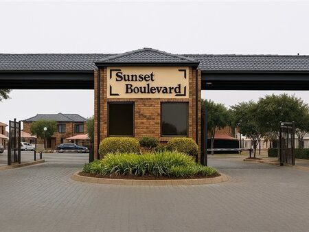 2 Bedroom Townhouse in Sonneveld