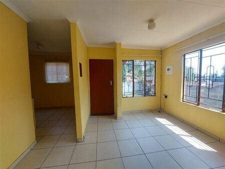 2 Bedroom House in Birch Acres
