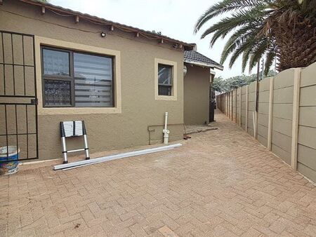 1 Bedroom Apartment in Witfield