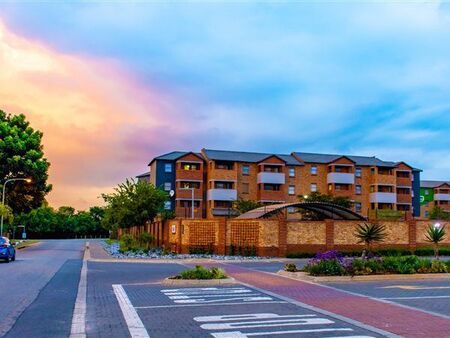 2 Bedroom Apartment in Heuweloord