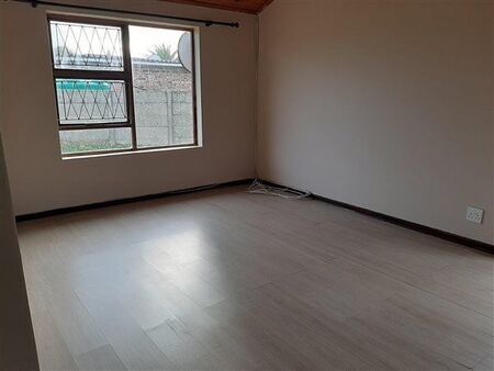 3 Bedroom Townhouse in Kamma Park