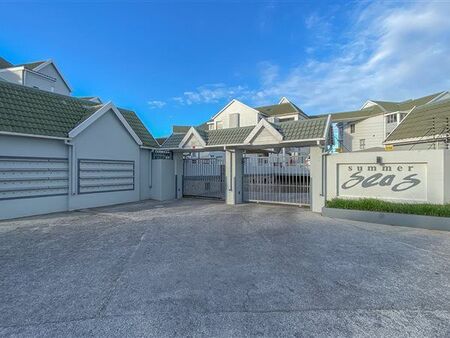 2 Bedroom Apartment in Summerstrand