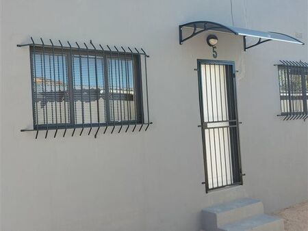 Bachelor apartment in Springbok