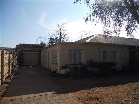 2 Bedroom House in New Park