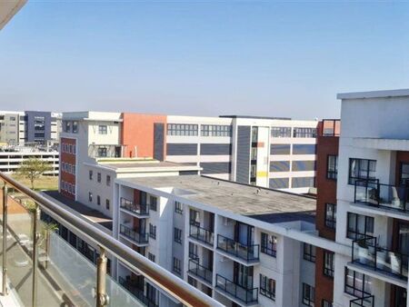 2 Bedroom House in New Town Centre