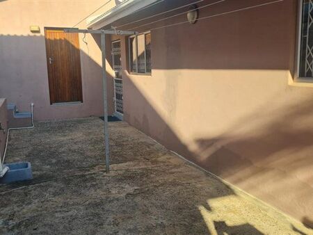 1 Bedroom House in Glenashley