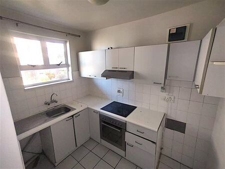 2 Bedroom Apartment in Essenwood