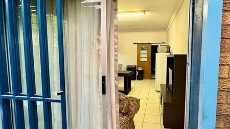 1 Bedroom apartment to rent in Trichardt, Secunda