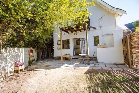 1 Bedroom apartment to rent in Briza, Somerset West