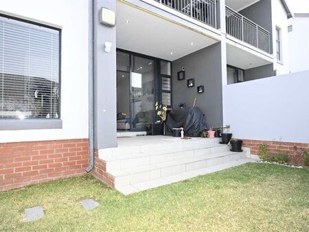 2 Bedroom Apartment in Broadacres