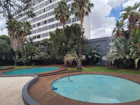 2 Bedroom Apartment in Bedford Gardens