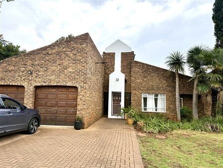 5 Bedroom House in Bedfordview