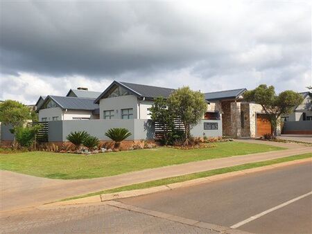 4 Bedroom House in Serengeti
