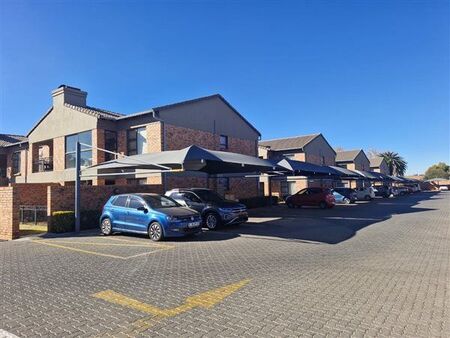2 Bedroom Apartment in Ravenswood