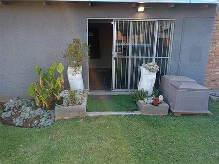 1 Bedroom Apartment in Dalview