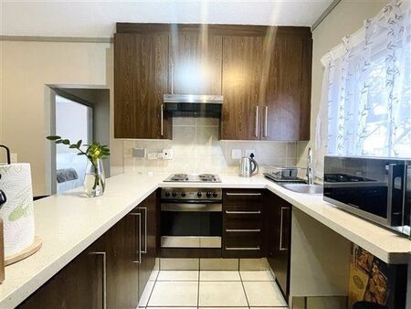 1 Bedroom Apartment in Bryanston