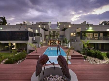 4 Bedroom Apartment in Sandown