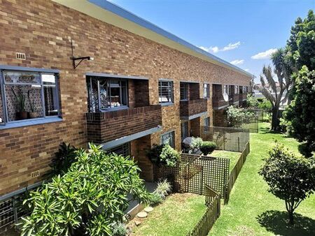 2 Bedroom Apartment in Linden