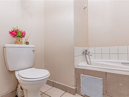 1 Bedroom Apartment in Johannesburg Central