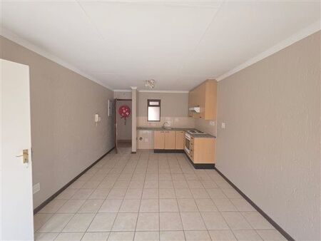 1 Bedroom Apartment in Broadacres