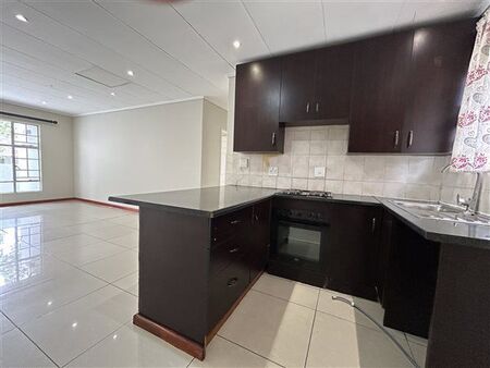 2 Bedroom Apartment in Paulshof
