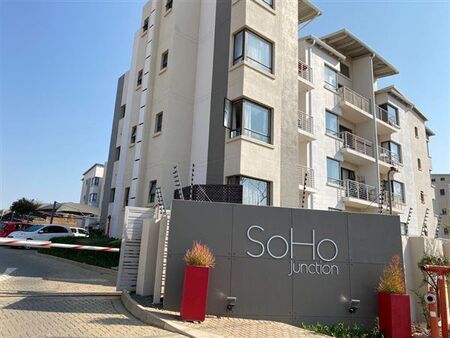 1 Bedroom Apartment in Broadacres