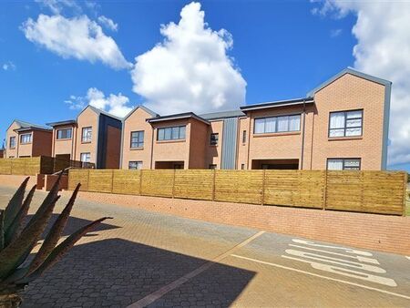 3 Bedroom Apartment in Irene