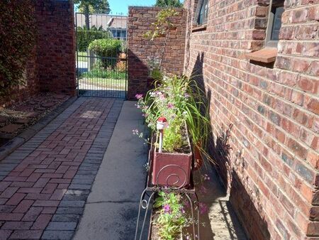 1 Bedroom Apartment in Sherwood and surrounds
