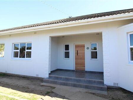 3 Bedroom House in Vincent