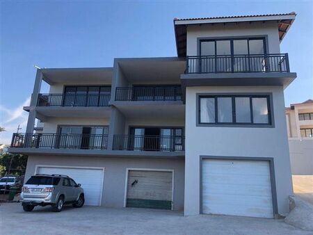3 Bedroom Apartment in Durban North