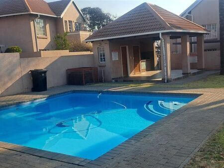 2 Bedroom Apartment in Radiokop