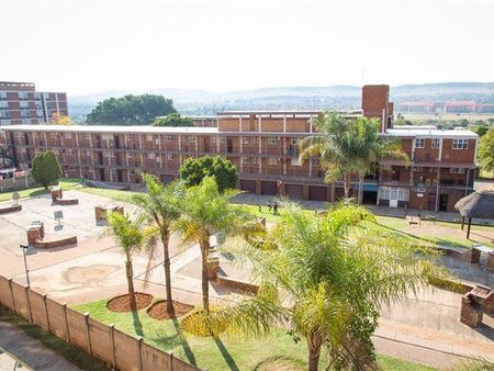 2 Bedroom Apartment in Kwaggasrand