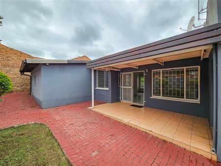 3 Bedroom House in Garsfontein