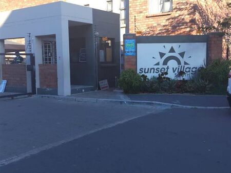 2 Bedroom Apartment in Scottsdene