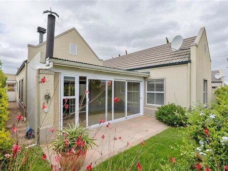 3 Bedroom House in Somerset Country Estate