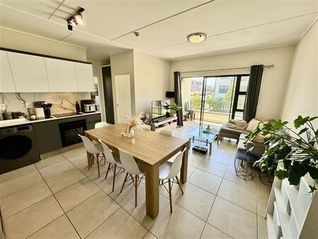 2 Bedroom Apartment in Somerset West Central