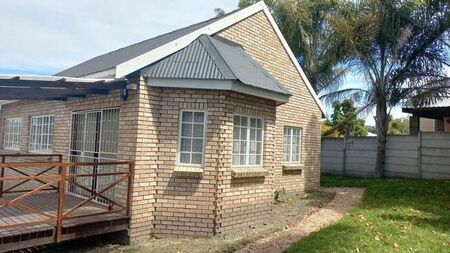3 Bedroom house to rent in Bodorp, George